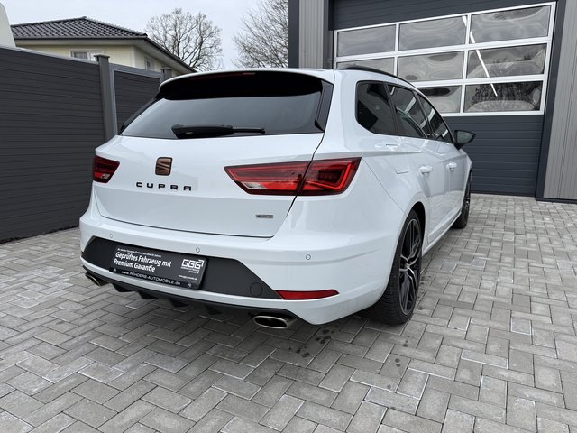 SEAT Leon ST Cupra 300 4Drive SHZ Pano RFK Navi LED - bilder 8