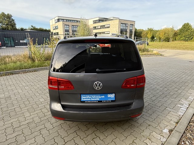 Volkswagen Touran Comfortline PDC SHZ Navi Klimauto - photo 4