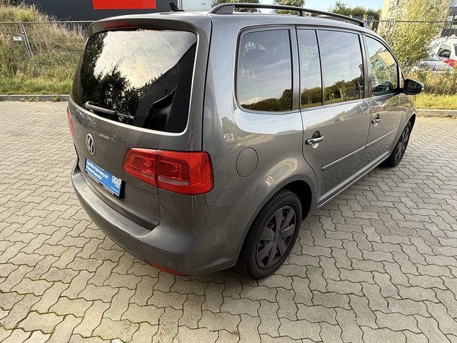 Volkswagen Touran Comfortline PDC SHZ Navi Klimauto - photo 5