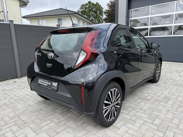 Toyota Aygo X Play ACC Kamera AppleCar Scheckheft 1.Hand - foto 9