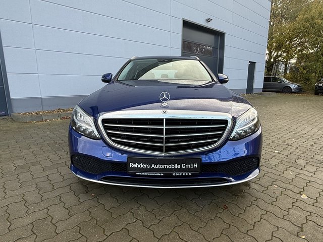 Mercedes-Benz C 180 T CGI SHZ/AHK/Tempo/Navi/Kamera/LED - foto 8