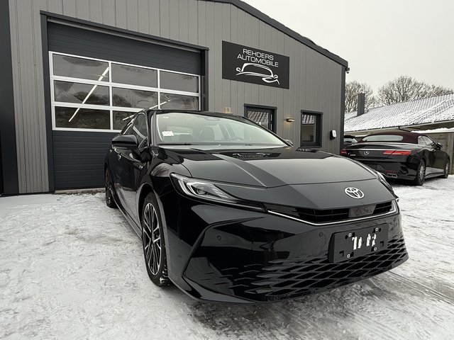 Toyota Camry Pano SHZ LED ACC RFK - photo 2