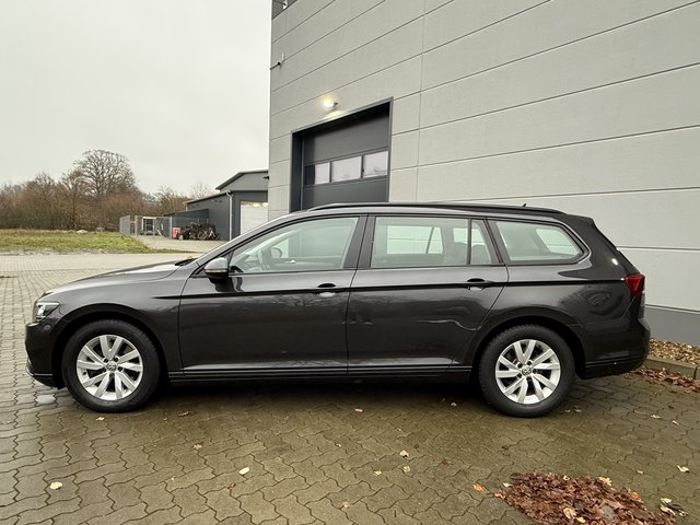 Volkswagen Passat Variant Basis LED/AppleCar/Navi/SHZ/ACC - bilder 2