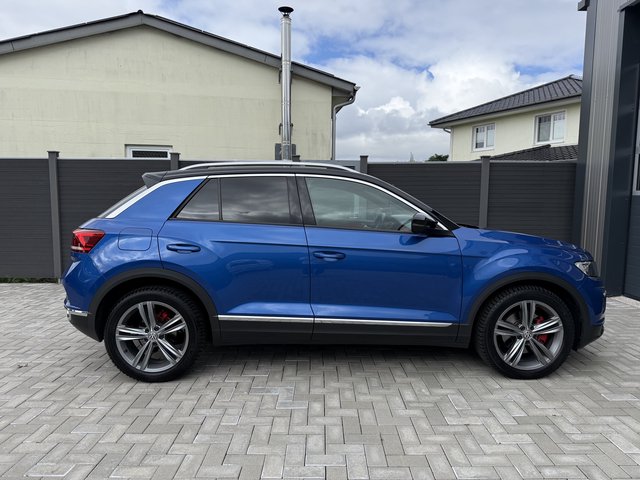 Volkswagen T-Roc Sport Pano SHZ Kamera ACC Standhz. Beats - foto 10