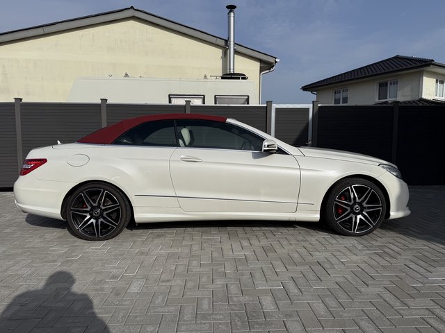 Mercedes-Benz E 350 CGI BlueEFFICIENCY RFK SHZ LED Navi Harmann Kardon - photo 9