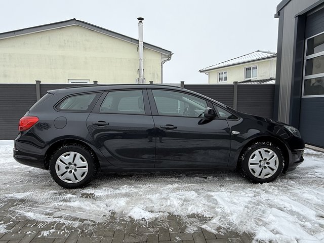 Opel Astra J Sports Tourer Edition - photo 10