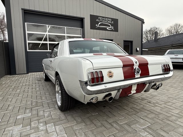 Ford Mustang Hardtop Coupe - bilder 6
