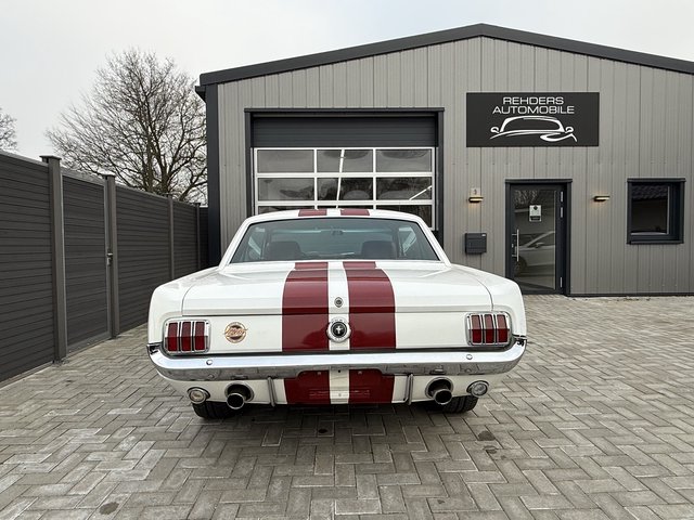 Ford Mustang Hardtop Coupe - bilder 7