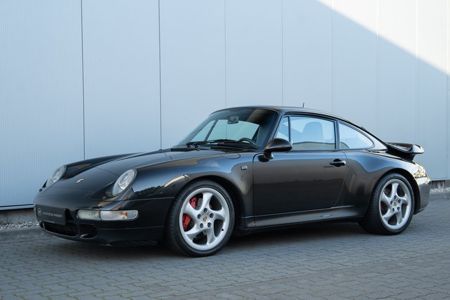 Porsche 911 / 993 Turbo  Exclusive Interior Carbon DSP Used vehicle for sale | First registration 01/1997 | Price 214.890 €