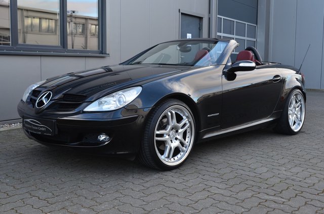 Mercedes-Benz SLK 200 Kompressor 2.Hand SH Klima Nappa Leder Gebrauchtwagen Kaufen | EZ 07/2004 | Preis 11.890 €