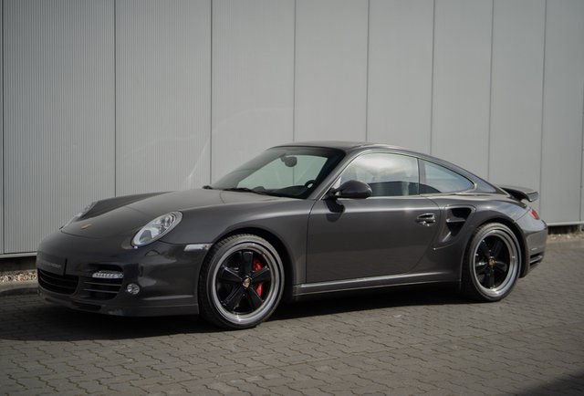 Porsche 911/997 Turbo  Individuallack PTS GRAUSCHWARZ Gebrauchtwagen Kaufen | EZ 12/2012 | Preis 114.890 €