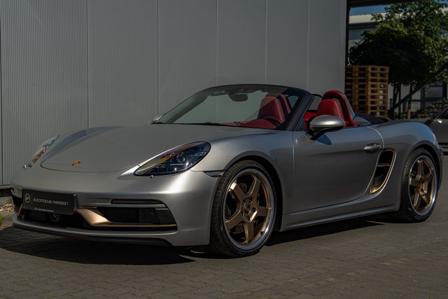 Porsche 718 Boxster 25 Jahre  lediglich 1.250 weltweit Used vehicle for sale | First registration 07/2021 | Price 104.890 €
