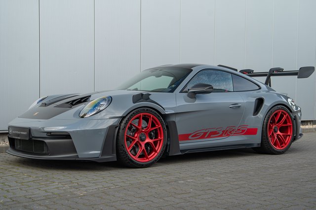 Porsche 911/992 GT3 RS  Weissach PCCB Lift MatrixLED 90l Gebrauchtwagen Kaufen | EZ 06/2024 | Preis 359.890 €