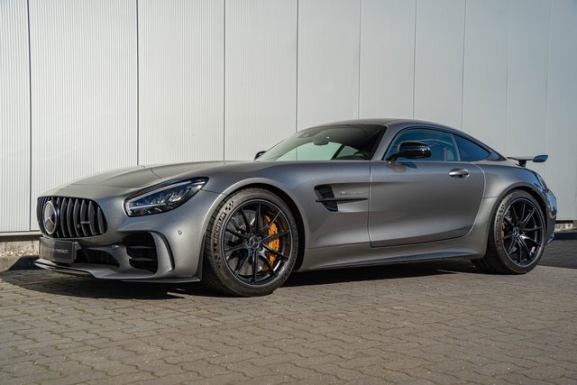 Mercedes-Benz AMG GT R  Sonderlackierung Keramik Bremse Used vehicle for sale | First registration 10/2020 | Price 169.890 €