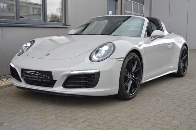 Porsche 991 Targa 4 LED Sport-Chrono Sportabgas. Used vehicle for sale | First registration 08/2018 | Price 114.890 €