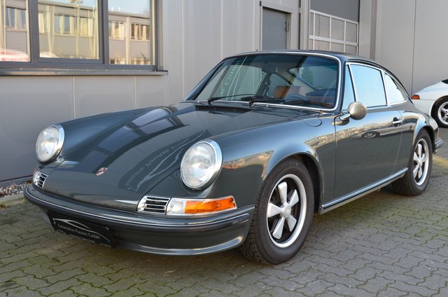 Porsche 911 Carrera 2,2 S Note 1 Matching 3,2l verbaut Oldtimer for sale | First registration 07/1970 | Price 189.890 €