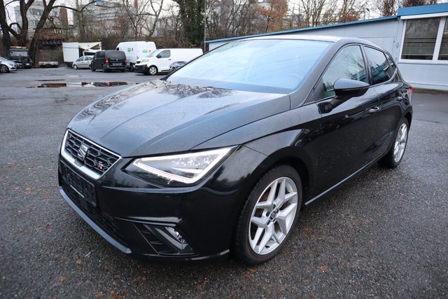 Seat Ibiza 1.0 TSI FR Kamera. Navi. Klimaaut. SHZ. Alu. PDC.