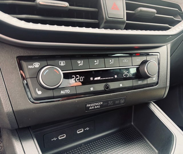 Seat Ibiza Xcellence 1.0TSI+Kamera+Carplay+SHZ+LED+17 - bilder 4