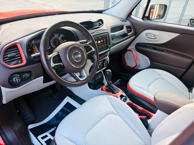 Jeep Renegade Limited 4WD Automatik+Leder+Xenon+Navi+ - bilder 10