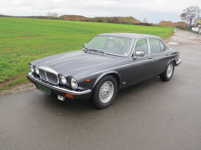 1992 Jaguar XJ V12 Daimler Double Six