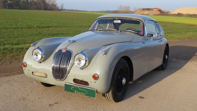 1959 Jaguar XK 150 FHC