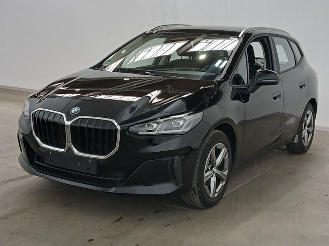 BMW 218 Active Tourer PREMIUM ACC KAM SPUR AMBIENTE Gebrauchtwagen Kaufen | EZ 10/2024 | Preis 27.900 €