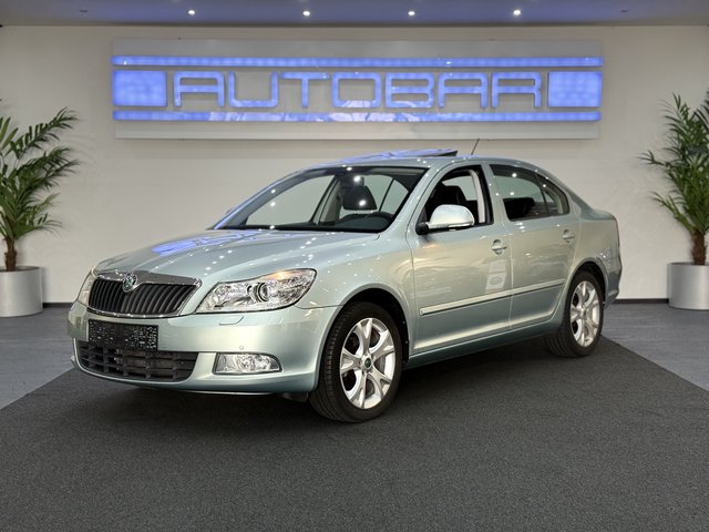 Skoda Octavia Elegance 1.4 XENON PDC S-DACH T-LED AHK Gebrauchtwagen Kaufen | EZ 01/2011