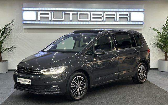 Volkswagen Touran DSG 7SITZE PANO STANDHZ AHK SOUND KAM DAB Gebrauchtwagen Kaufen | EZ 06/2024
