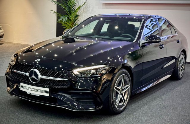 Mercedes-Benz C 200 4MATIC  LEDER LED Gebrauchtwagen Kaufen | EZ 01/2024