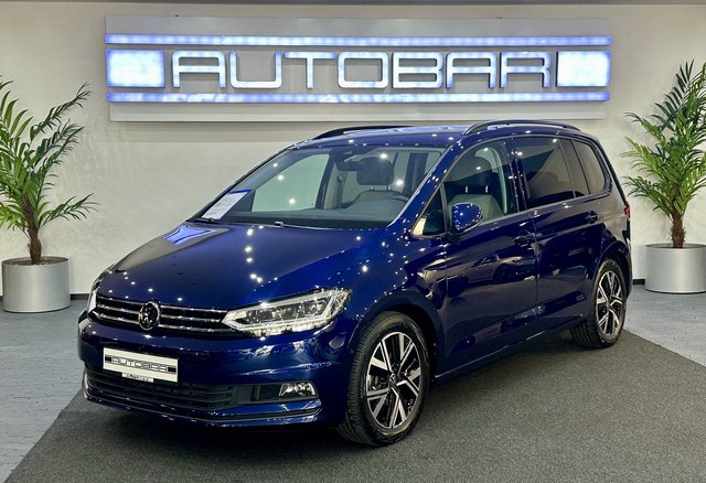 Volkswagen Touran 2.0TDI DSG 7SITZER STHZ SOUND AMBIE RFK Gebrauchtwagen Kaufen | EZ 11/2024 | Preis 34.900 €