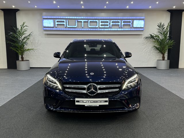 Mercedes-Benz C 300de T MOD. PLUG-IN DISTR SPUR DAB KAM Gebrauchtwagen Kaufen | EZ 10/2020 | Preis 23.400 €