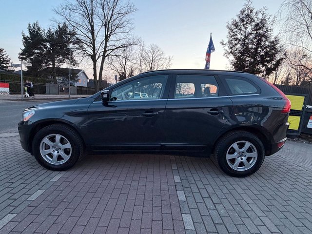 Volvo XC 60 XC60 Momentum 2WD*Leder*Xenon*Navi*SHZ - bilder 8