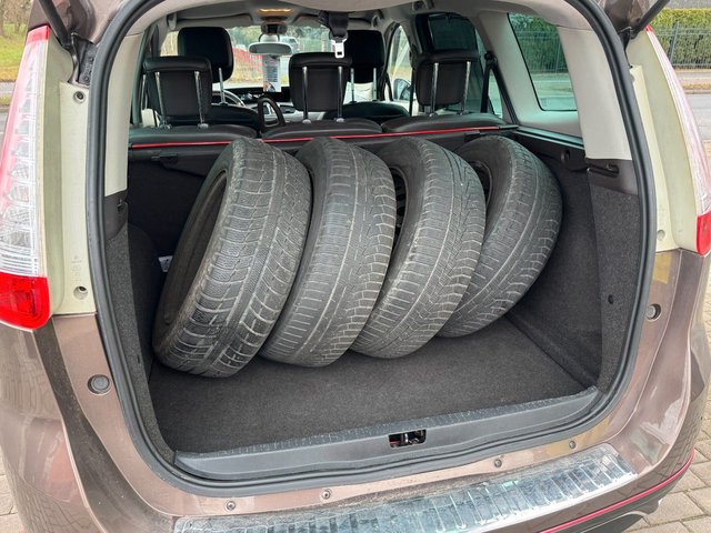 Renault Scenic III Grand Luxe 1.6dCi*Leder*Navi*EU5 - foto 10