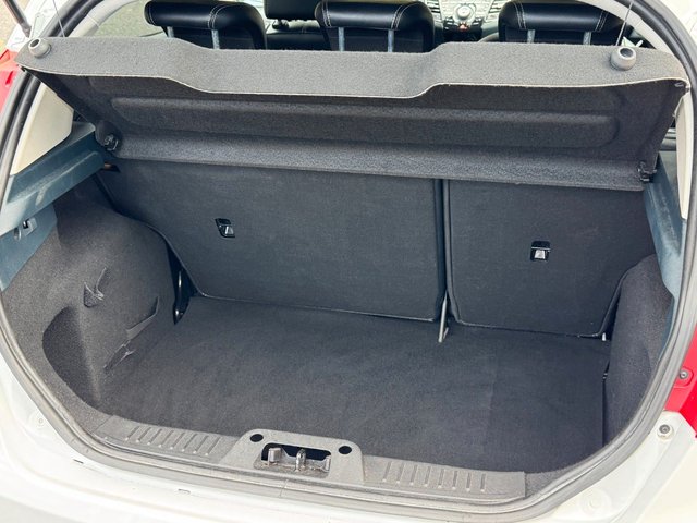 Ford Fiesta ST 1.6*Klima*Leder*Szhz*Bluetooth*TÜV NEU - bilder 9