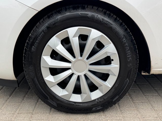 Opel Corsa E Edition 1.4*Klima*CarPlay*SHZ*PDC*TEMP.* - foto 8