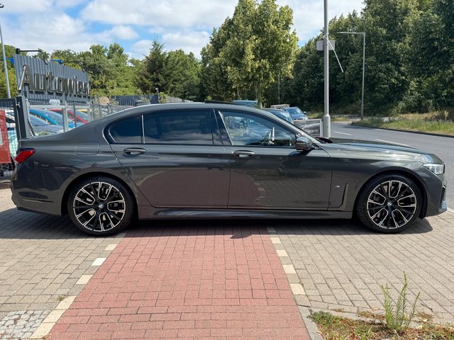 BMW 750Li xDrive INDIVIDUAL M-Sport*SKYLOUNGE*TV*B&W - foto 4