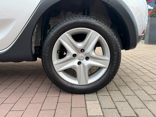 Dacia Sandero II Stepway 1.5dCi*Klima*1.HD*M&S*TÜV NEU - bilder 9