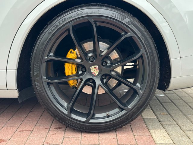 Porsche Cayenne Coupe S*Pano*Chrono*360°Kamera*AGA*22" - bilder 9