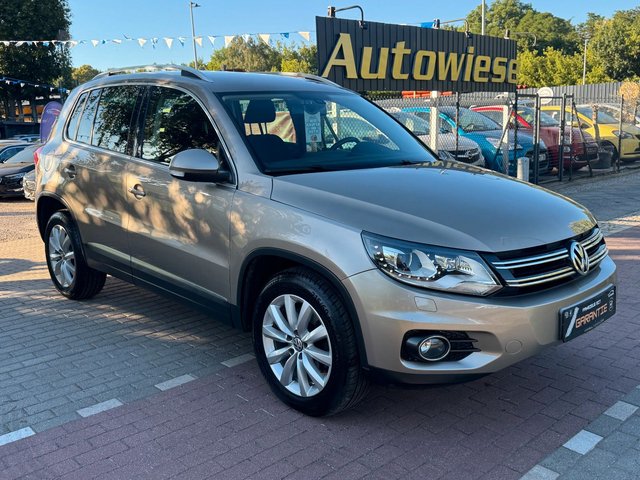 Volkswagen Tiguan 2.0TDI 4Motion*Aut*Webasto*Temp*AHK - bilder 3