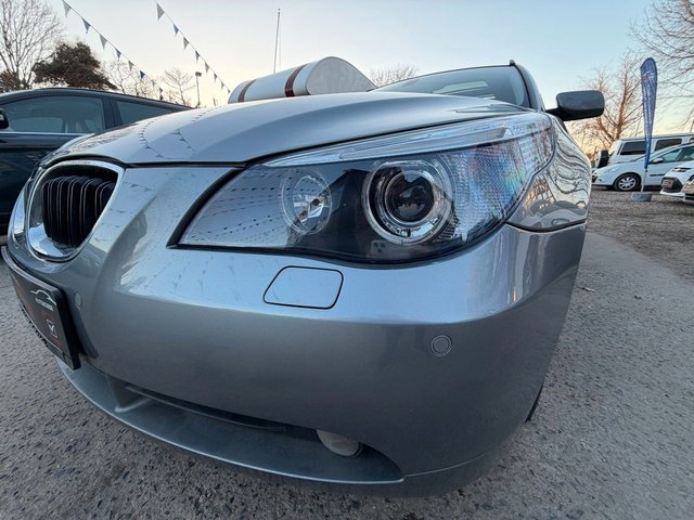 BMW 523i Touring*Aut*Pano*Leder*Navi*MOTORSCHADEN - foto 8