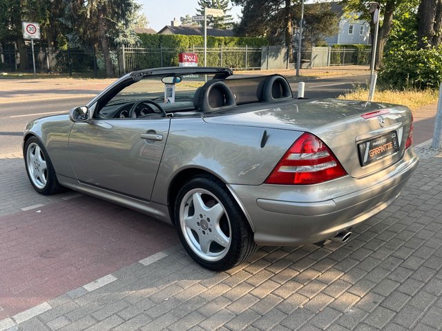 Mercedes-Benz SLK 200 Kompressor*Aut.*Leder*Shz*Temp.*17"AMG* - bilder 7