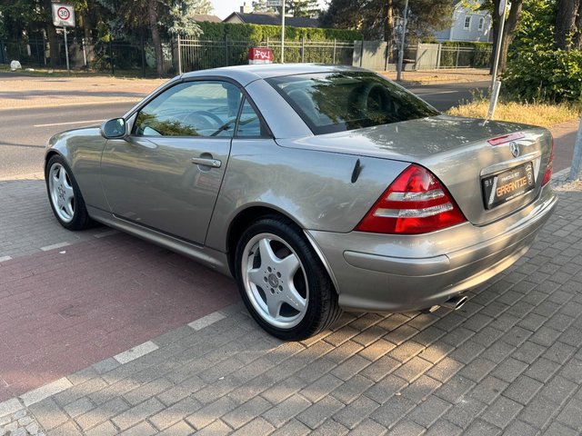 Mercedes-Benz SLK 200 Kompressor*Aut.*Leder*Shz*Temp.*17"AMG* - bilder 8