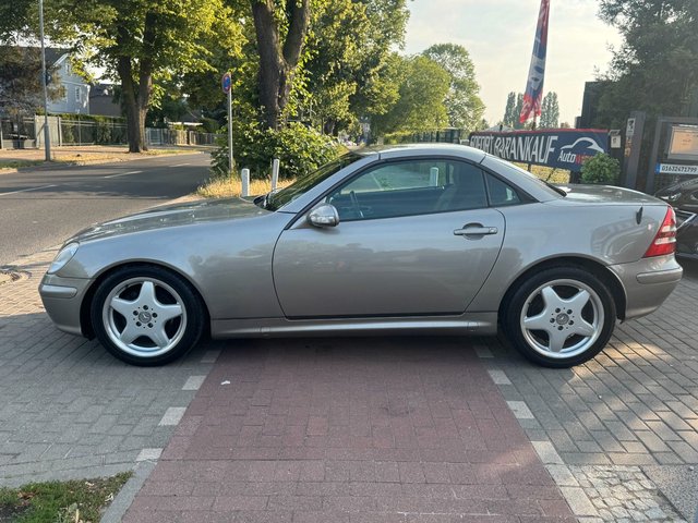 Mercedes-Benz SLK 200 Kompressor*Aut.*Leder*Shz*Temp.*17"AMG* - bilder 10