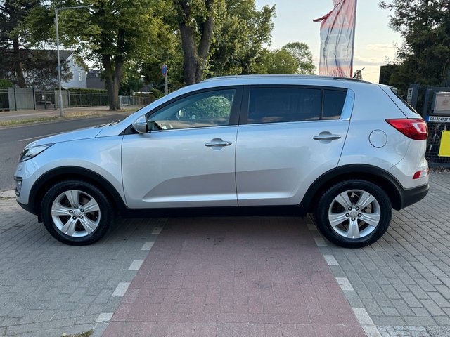 Kia Sportage 1.7CRDi Vision*Carplay*Shz*Xen*Pano*Kam - bilder 7