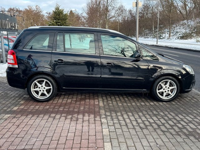 Opel Zafira B 1.9CDTI Edition*Aut*Nav*7Sitze*Webasto - bilder 4