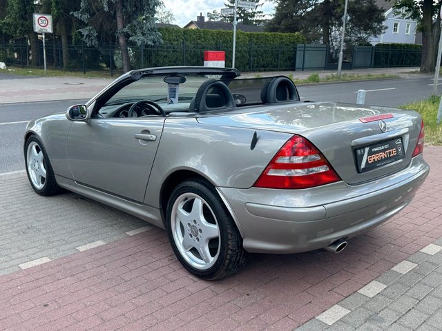 Mercedes-Benz SLK 200 Kompressor*Aut.*Leder*Shz*Temp.*17"AMG* - foto 9