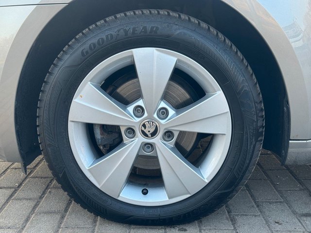 Skoda Octavia 1.6 Combi Style*Aut*Ambiente*Nav*LED*ACC - bilder 10