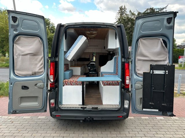 Opel Vivaro 2.5CDTI Camper*Klima*Ahk*Bett - foto 9