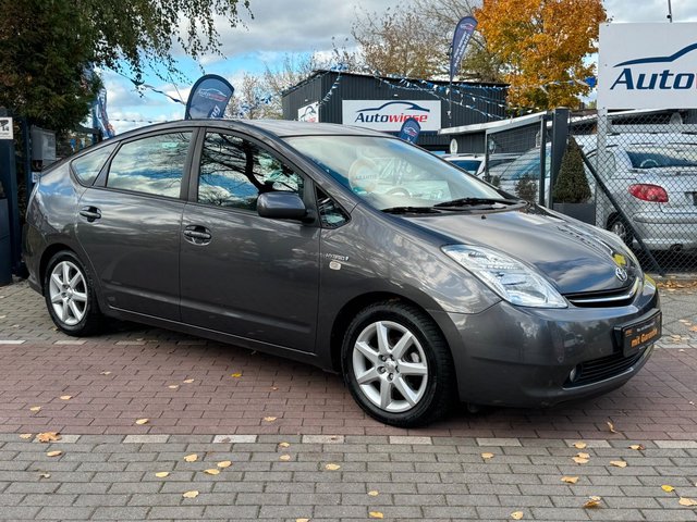 Toyota Prius Sol 1.5*Hybrid*Leder*Kamera*ScheckheftVoll - bilder 1