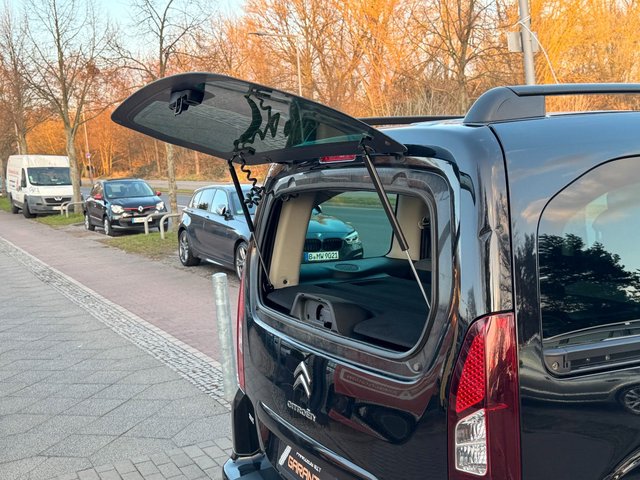 Citroën Berlingo Kombi Selection 1.6*Pano*SHZ*PDC*TEMP* - foto 6